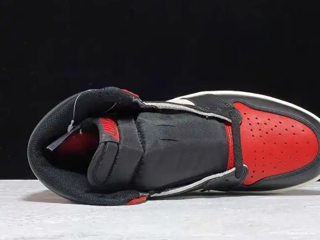 Air 555088-610 High 1 OG Retro Jordan Toe Bred 0418
